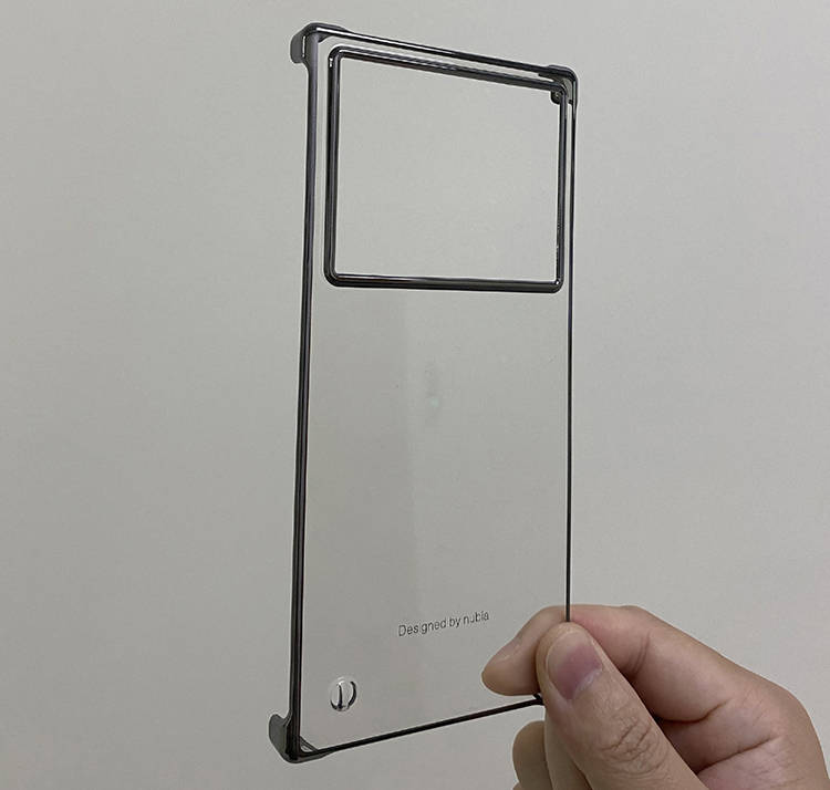 手机按键:疑似Nubia Z50 Ultra谍照曝光 直角边框并采用屏下前摄方案-第2张图片-太平洋在线下载